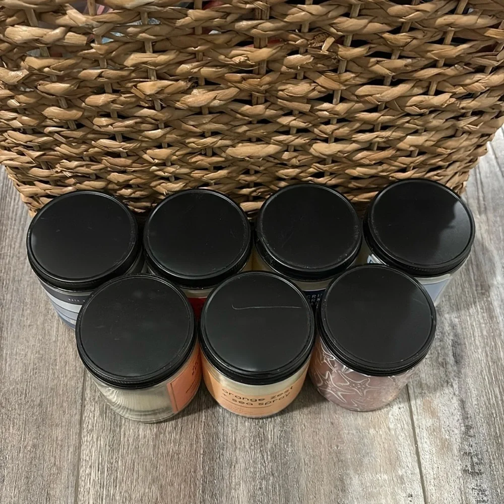 NWT Bath & Body Works White Barn Single Wick Candle - Picture 9 of 10